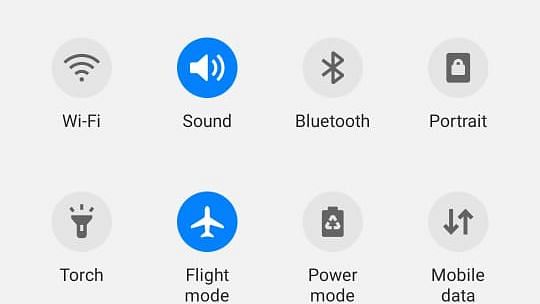 گوشی در حالت هواپیما یا airplane mode