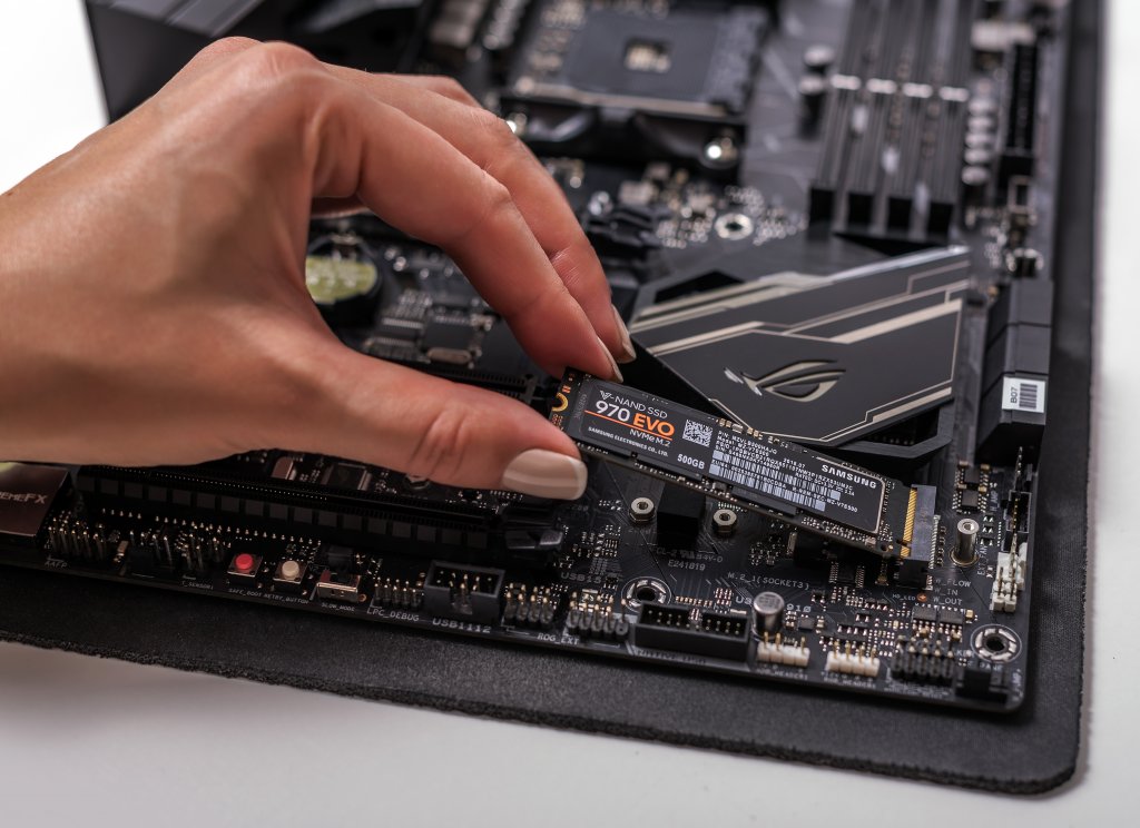 راهنمای انتخاب هارد SSD